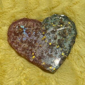 Flying Bird Heart-Shaped Coaster